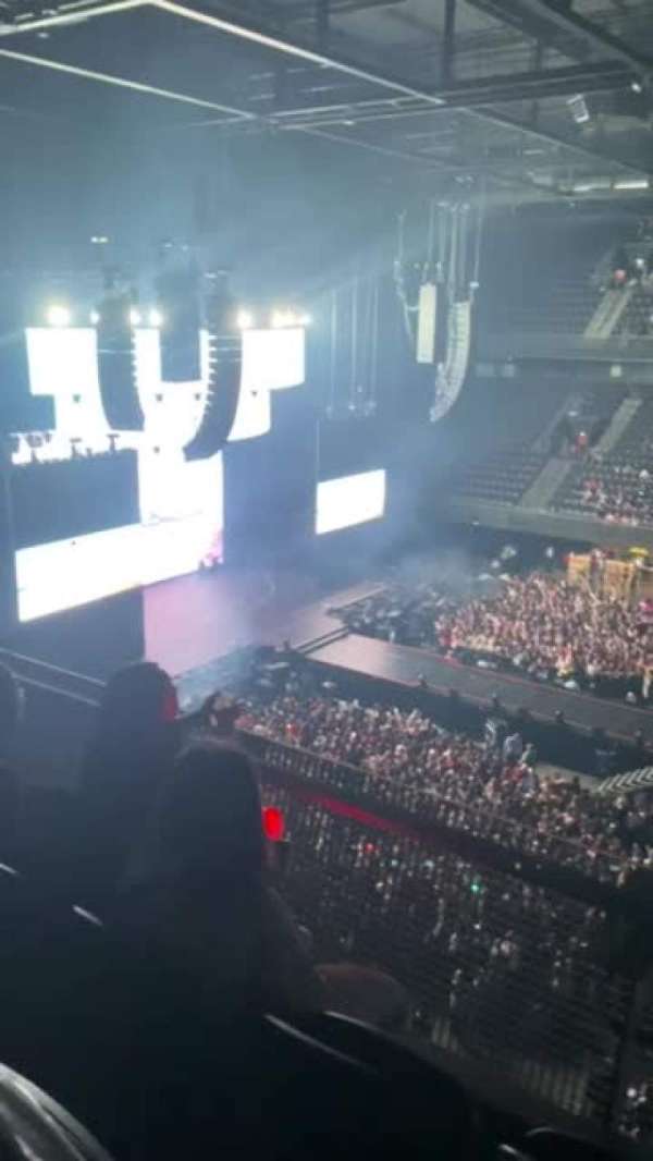 Ziggo Dome, bloc: 212, rangée: 3, place: 389