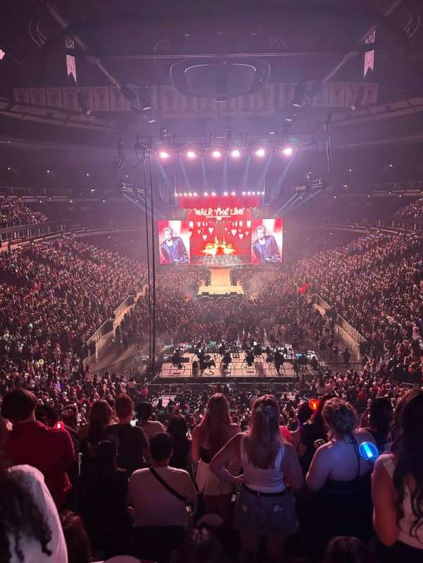United Center, bloc: 209, rangée: 7, place: 7