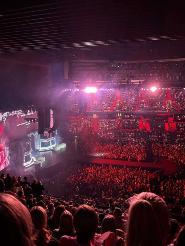 Avicii Arena, bloc: B8, rangée: 15, place: 151
