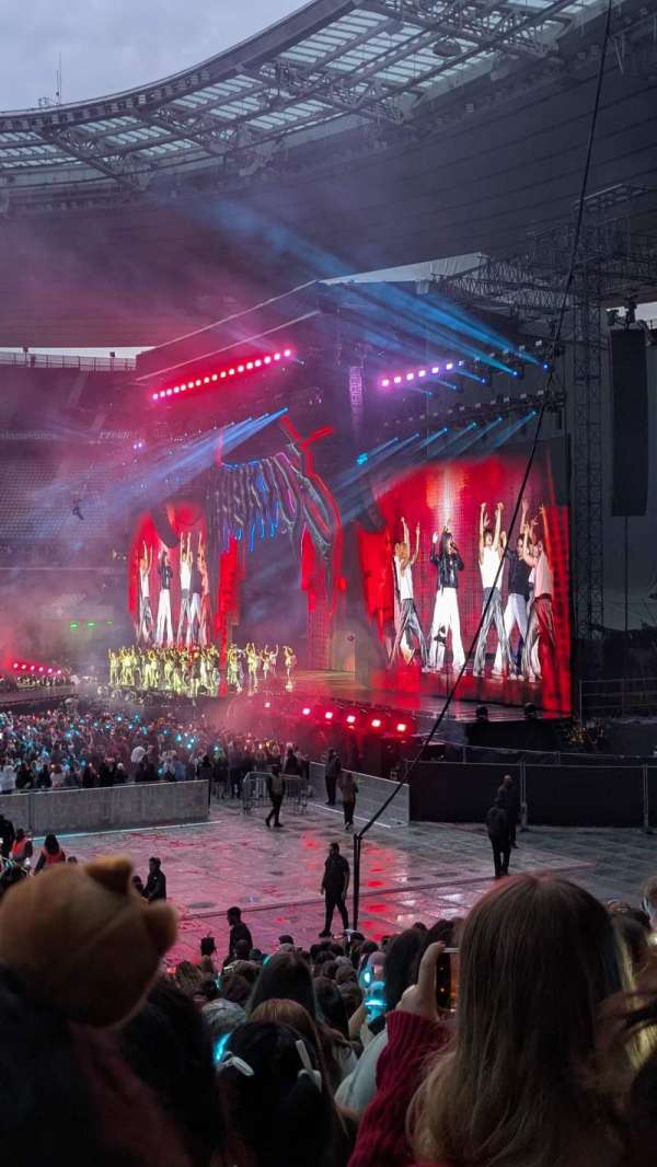 Stade de France, bloc: H1, rangée: 23, place: 13