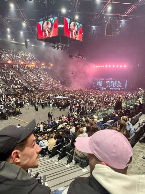 Accor Arena, bloc: Gradin C, rangée: 8, place: 21