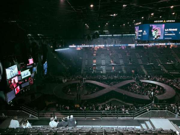 Accor Arena, bloc: Balcon O, rangée: 90, place: 02