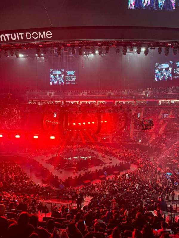 Intuit Dome, bloc: Club 8, rangée: 26, place: 15