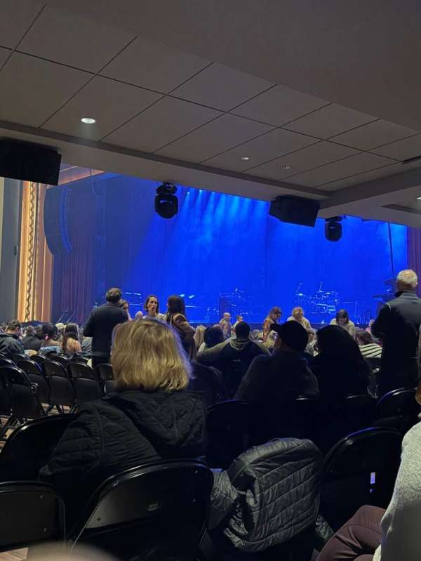 MGM Music Hall at Fenway, bloc: 105, rangée: D, place: 09