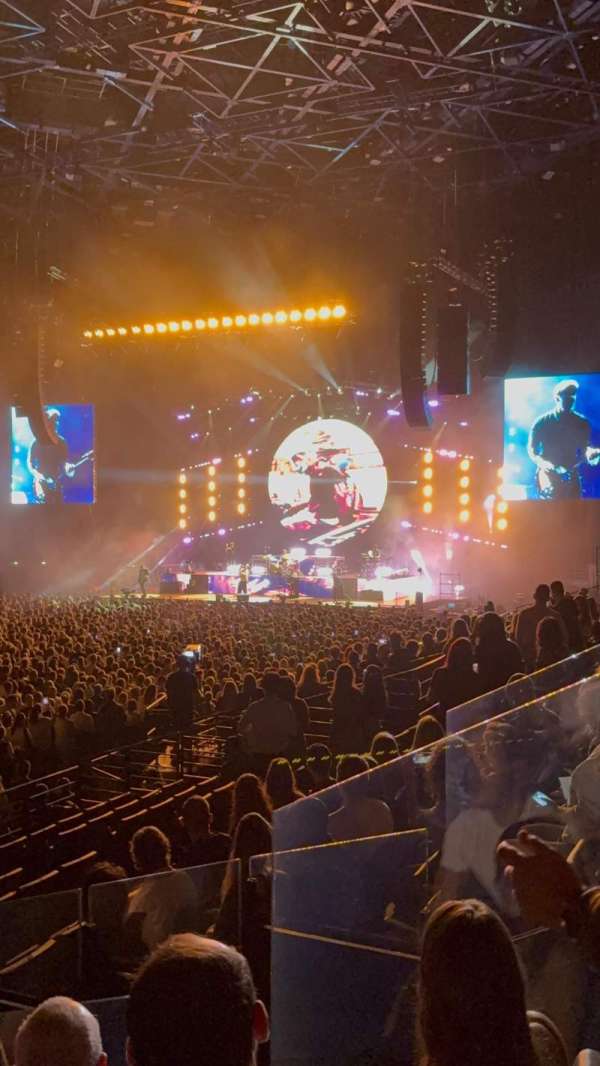 Accor Arena, bloc: Gradin E, rangée: 18, place: 10
