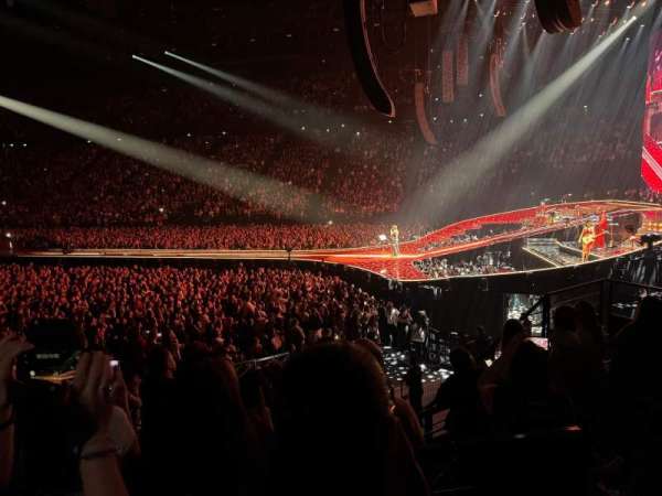 Accor Arena, bloc: Gradin G, rangée: 15, place: 15