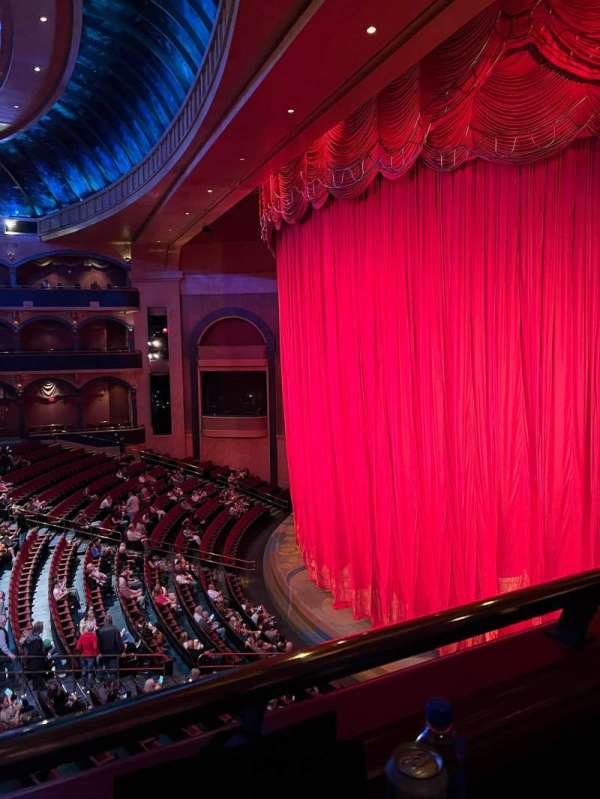 O Theatre, bloc: 200, rangée: R, place: 206