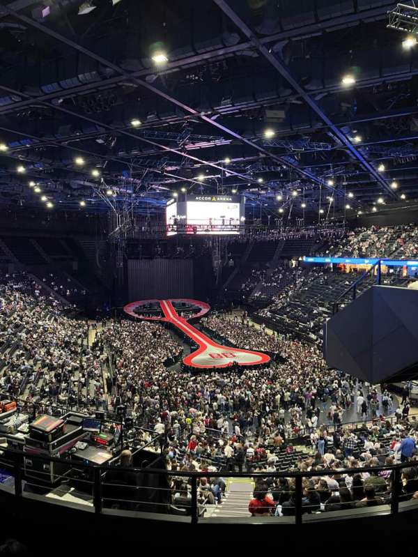 Accor Arena, bloc: Balcon U, rangée: 85, place: 4