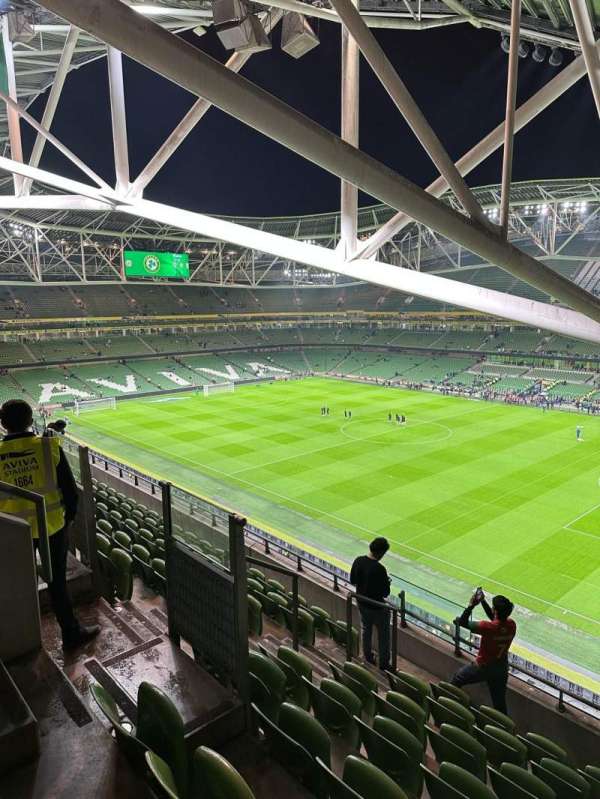 Aviva Stadium, bloc: 501, rangée: H, place: 8