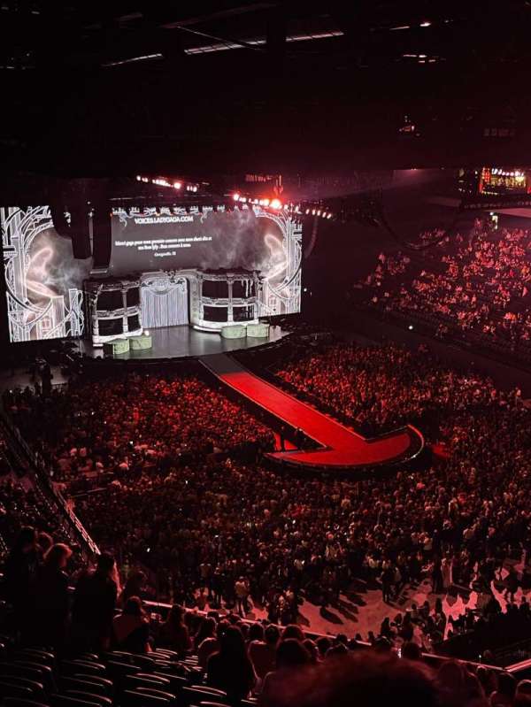 LDLC Arena, bloc: 310, rangée: T, place: 38