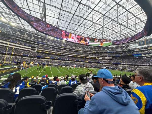SoFi Stadium, bloc: C109, rangée: 10, place: 17