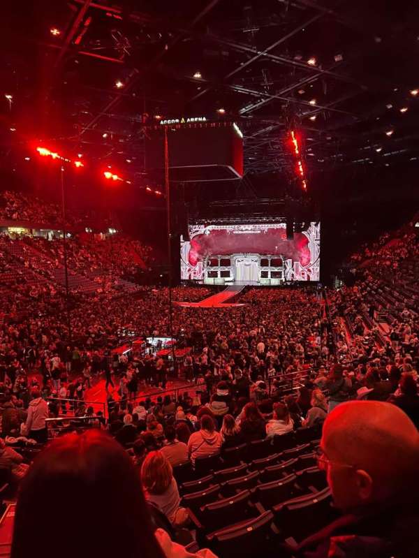 Accor Arena, bloc: Gradin B, rangée: 8, place: 12