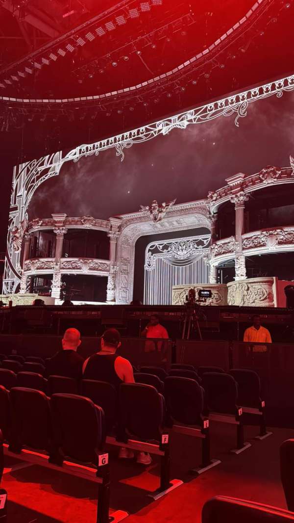 The O2, London, bloc: Floor A3, rangée: K, place: 52