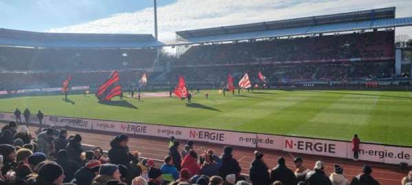 Max-Morlock-Stadion, bloc: 15a, rangée: 11, place: 7