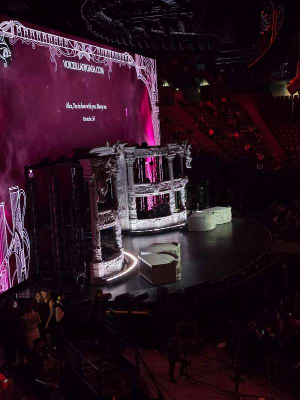 Accor Arena, bloc: Gradin N, rangée: 8, place: 23