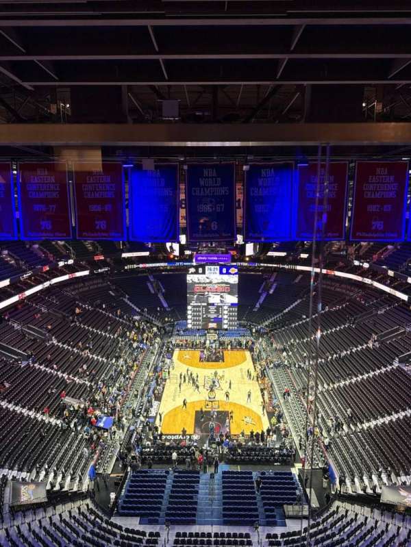 Xfinity Mobile Arena, bloc: Liberty Loft 3, rangée: 1, place: 10