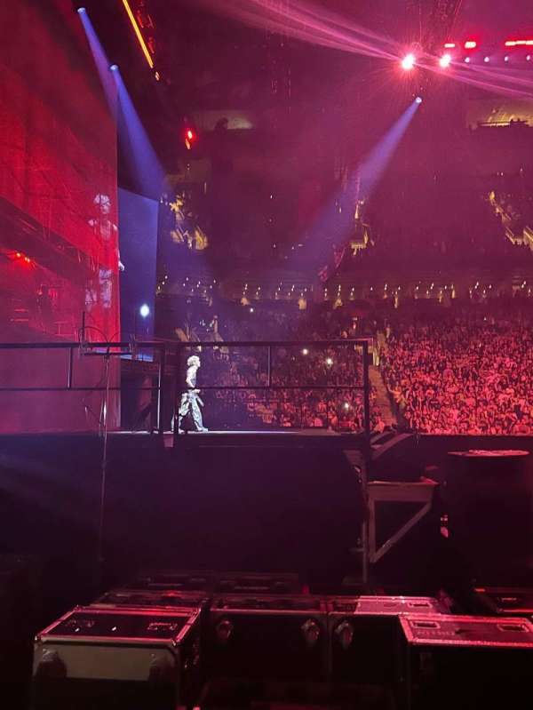 Scotiabank Arena, bloc: 110, rangée: 3, place: 8