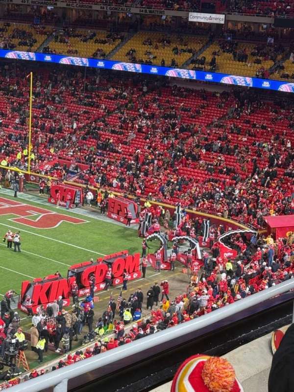 Arrowhead Stadium, bloc: 325, rangée: 3, place: 12