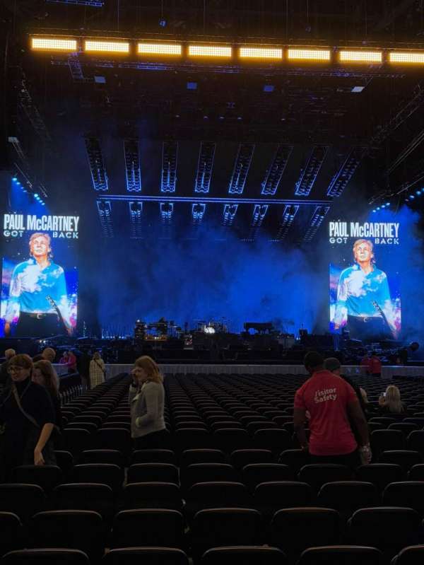 The O2, London, bloc: Floor B2, rangée: K, place: 21