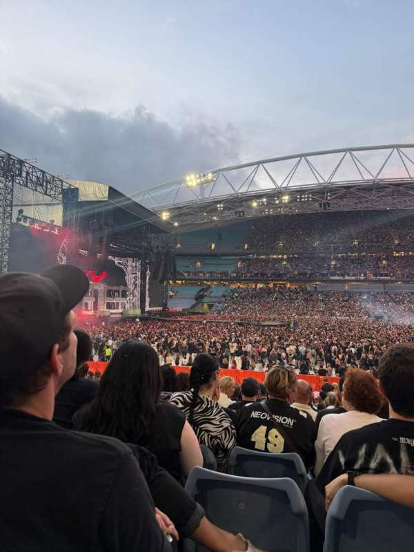 Accor Stadium, bloc: 106, rangée: 26, place: 51