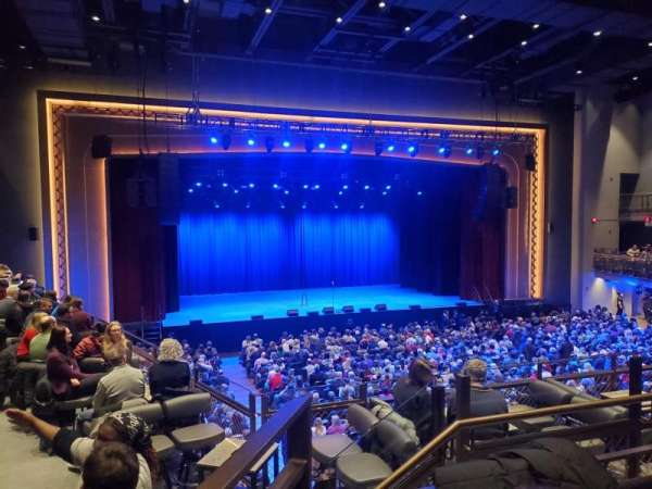 MGM Music Hall at Fenway, bloc: 206, rangée: C, place: 5