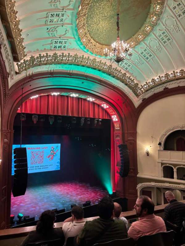 Moore Theatre, bloc: BCL, rangée: E, place: 4