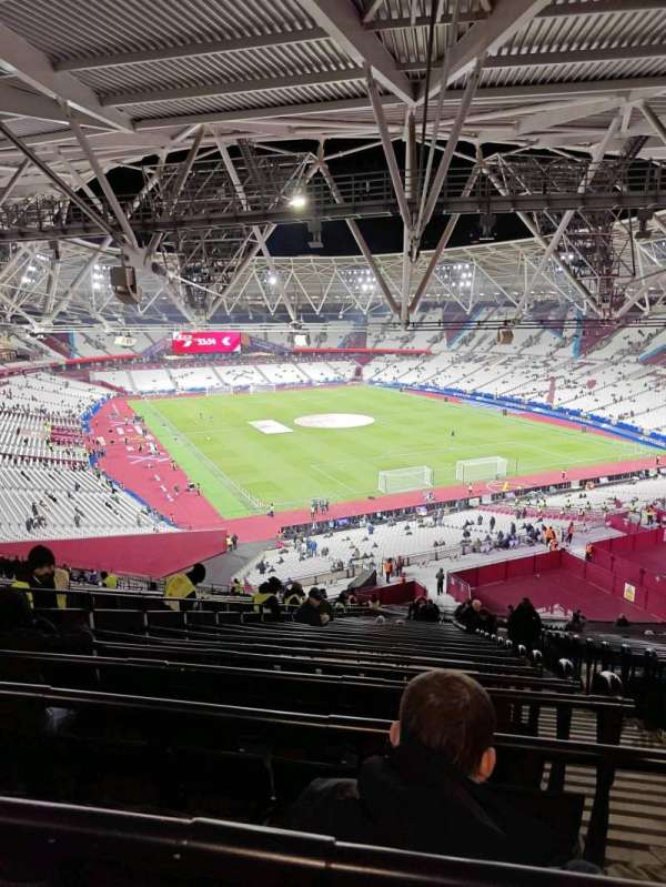 London Stadium, bloc: 218, rangée: 66, place: 126