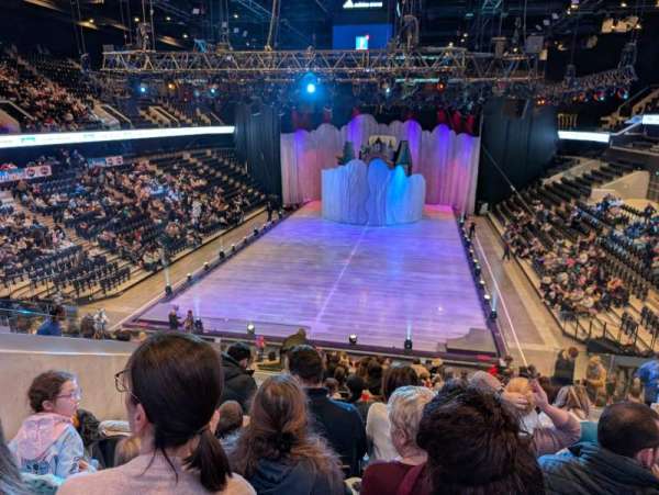 Adidas Arena, bloc: Gradin M, rangée: 68, place: 5