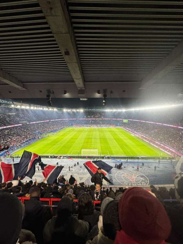 Parc des Princes, bloc: 328, rangée: 17, place: 79