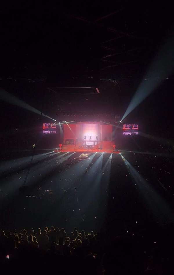 Accor Arena, bloc: Gradin A, rangée: 3, place: 11