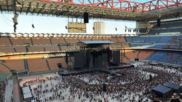 San Siro, bloc: 238, rangée: 10, place: 1