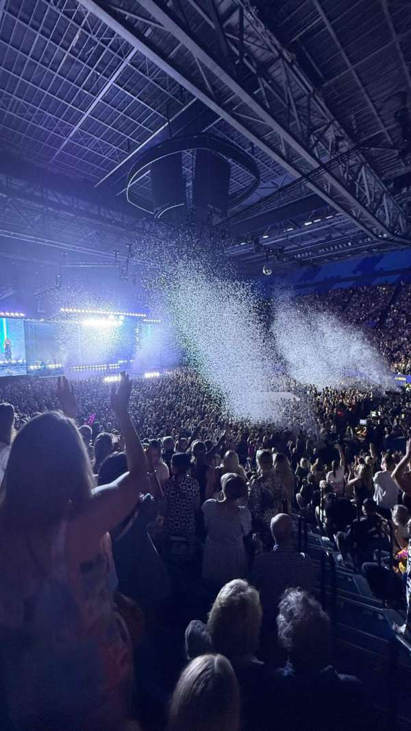 RAC Arena, bloc: 212, rangée: M, place: 1