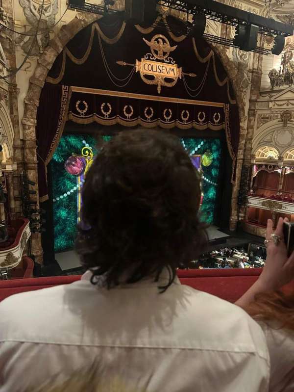 London Coliseum, bloc: Upper Circle, rangée: B, place: 48