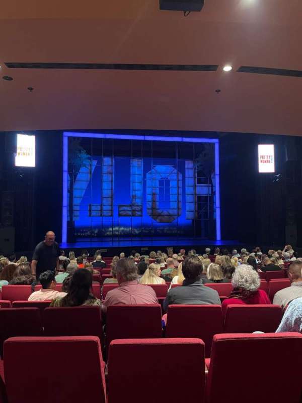 Theatre Royal Sydney, bloc: Stalls, rangée: M, place: 35