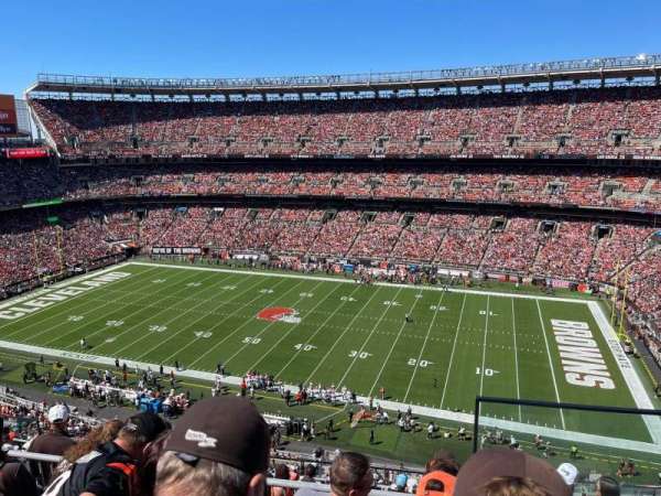 Huntington Bank Field, bloc: 511, rangée: 9, place: 16