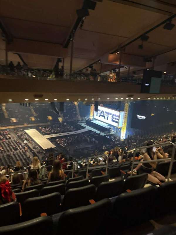 Madison Square Garden, bloc: 227, rangée: 16, place: 11