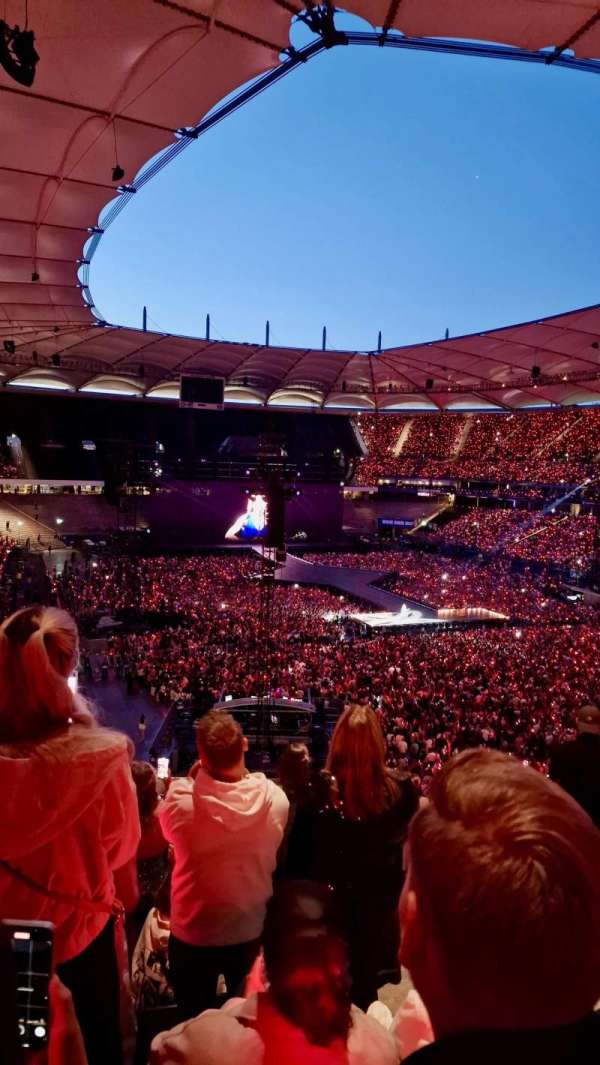 Volksparkstadion, bloc: 14B, rangée: 12, place: 3