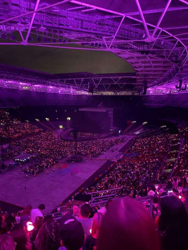 Wembley Stadium, bloc: 503, rangée: 25, place: 233