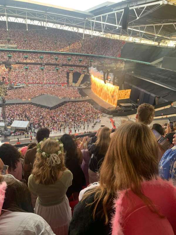 Wembley Stadium, bloc: 552, rangée: 20, place: 364