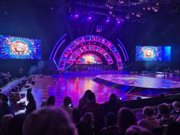 First Direct Bank Arena, bloc: 104, rangée: E, place: 4