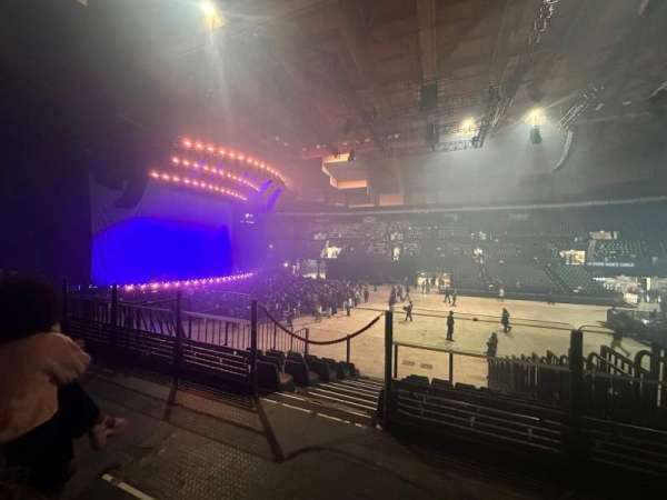 Unipol Arena, bloc: 1 C, rangée: 2, place: 12