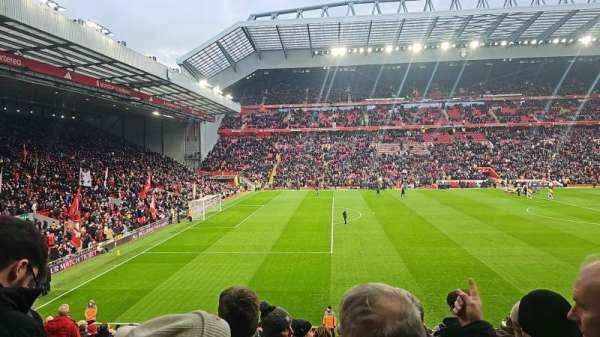 anfield, bloc: KM, rangée: 26, place: 197
