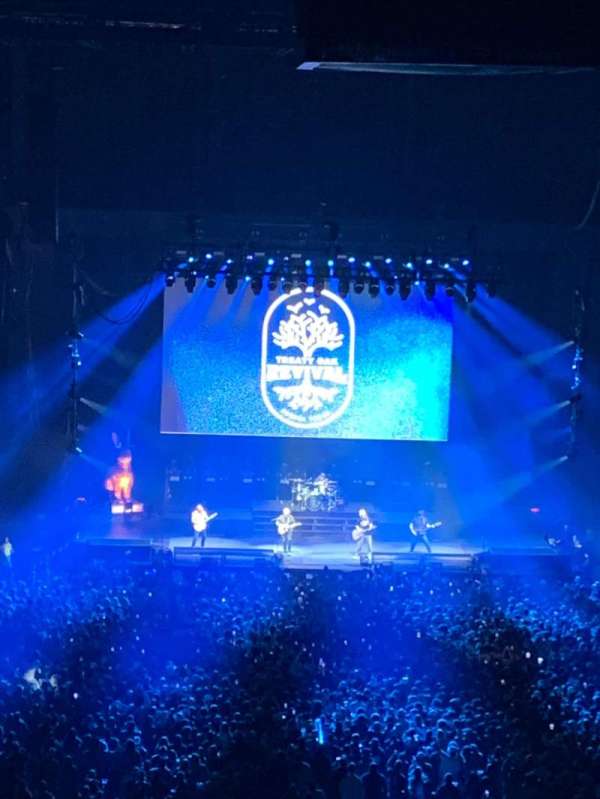 CFG Bank Arena, bloc: 211, rangée: K, place: 22
