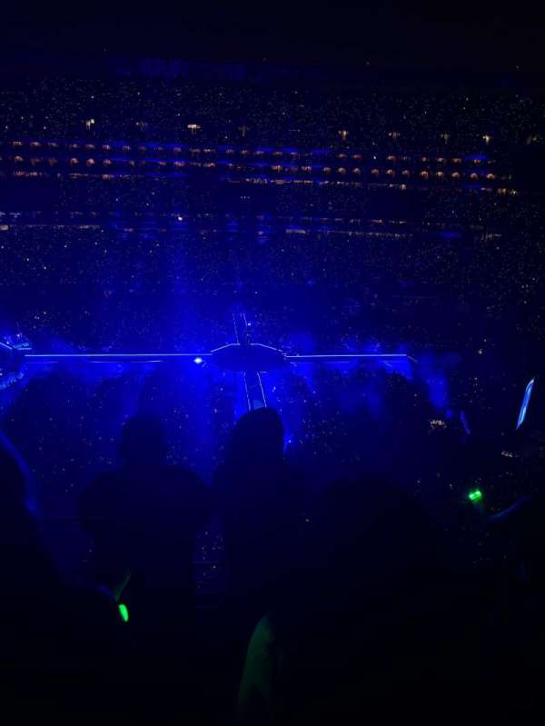 MetLife Stadium, bloc: 338, rangée: 3, place: 23