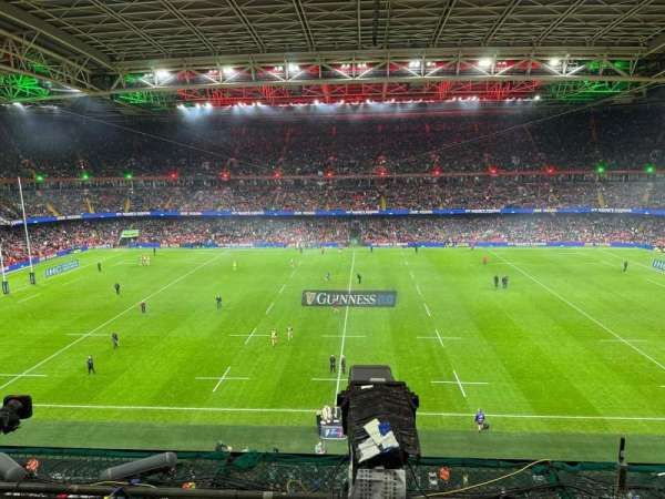Principality Stadium, bloc: U30, rangée: 4, place: 19