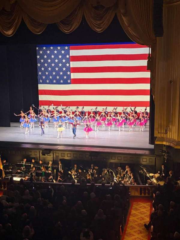 War Memorial Opera House, bloc: Box, rangée: S, place: 5