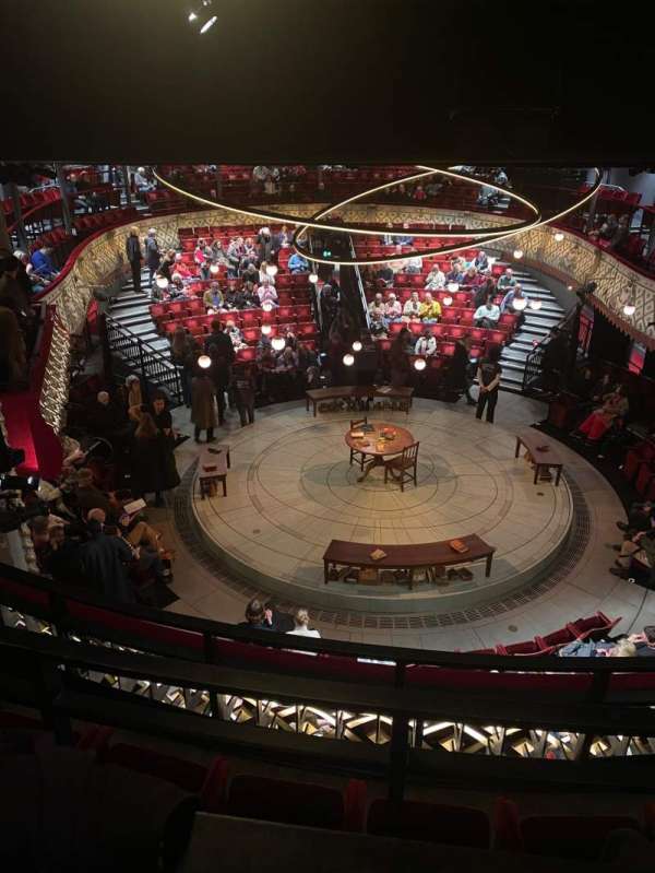 The Old Vic, bloc: Stage Dress Circle, rangée: R, place: 13