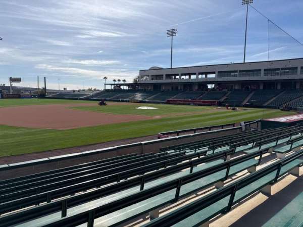 Tempe Diablo Stadium, bloc: 3, rangée: L, place: 9