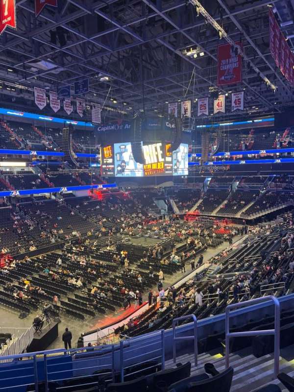 Capital One Arena, bloc: 210, rangée: G, place: 9