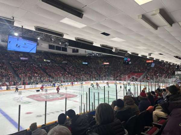 TD Place Arena, bloc: 7, rangée: F, place: 11